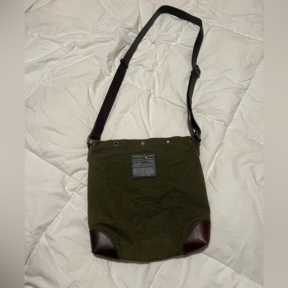 TREASURE & BOND Olive Green Canvas/ Brown Leather Messenger Crossbody Bag - Picture 2 of 9